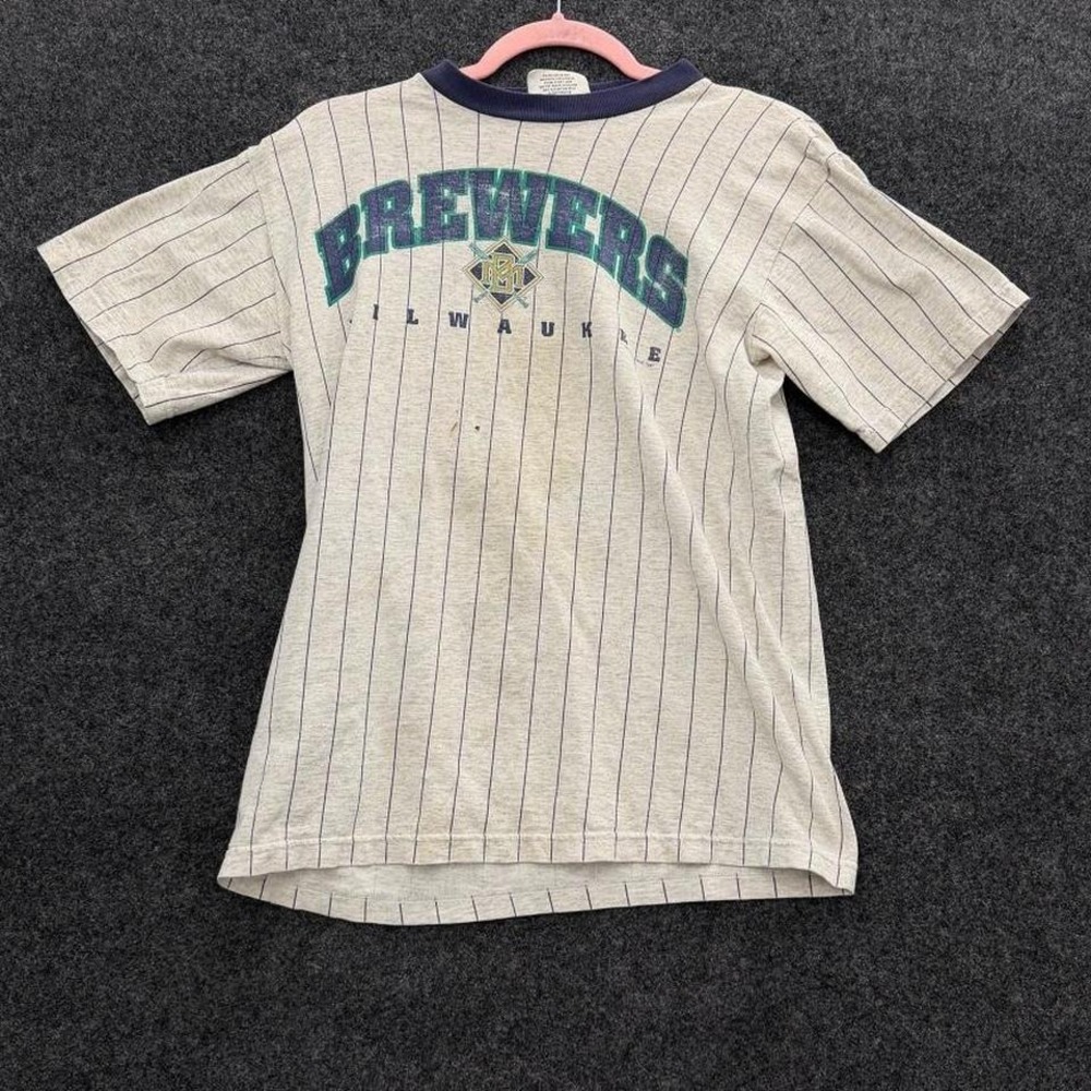 Lee Sport Milwaukee Brewers Pinstripe Tee Mens Small Vintage Gray USA Shirt